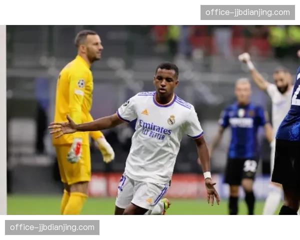 梅萨乌迪终局阶段完成绝杀 海牛外援替补出场立奇功